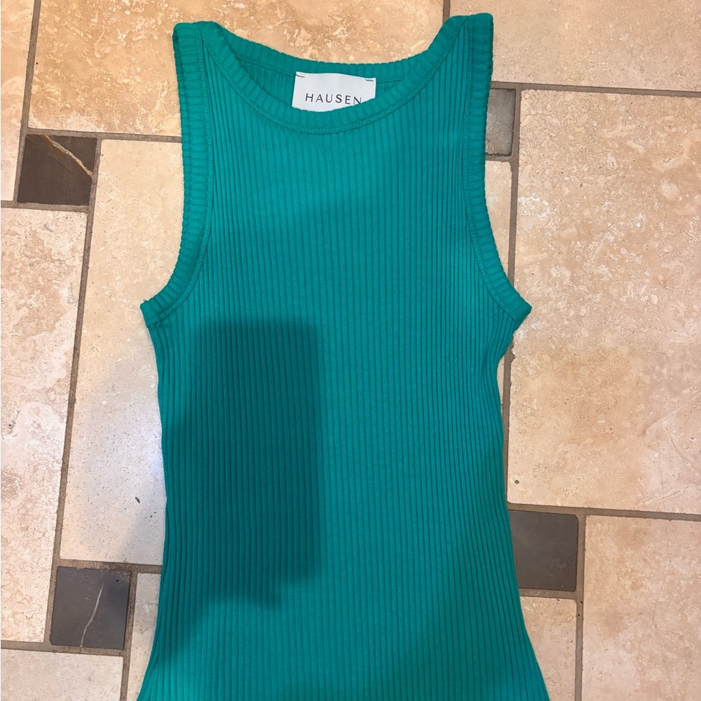 Brand new green ribbed women's tank top